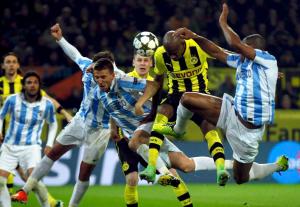 Borussia Dortmund's Santana tries to score against Malaga  during Champions League quarter-final second leg soccer match against Borussia Dortmund in Dortmund